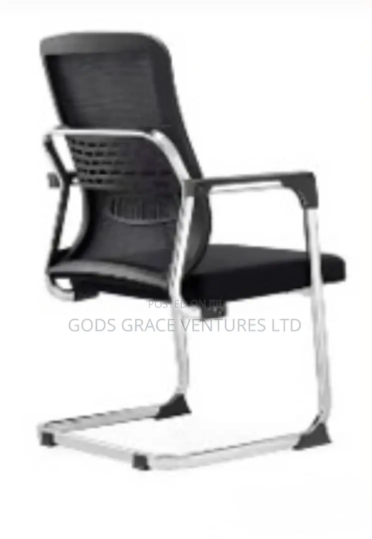 Executive Office Chair With Arms and High Back