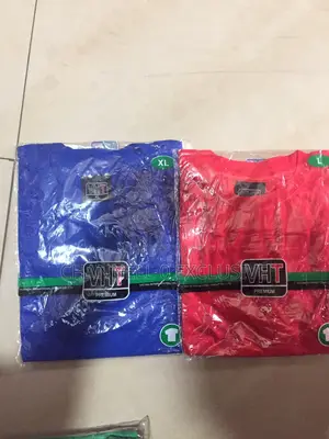 VHT Unisex Plain T-Shirt