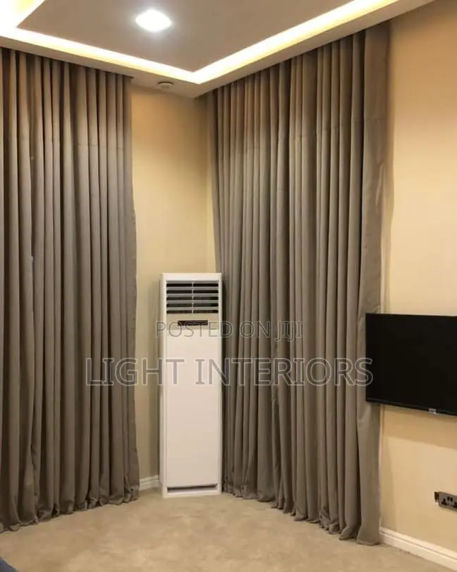 Carton Color Curtains