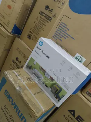 White HP Deskjet 2720 Printer
