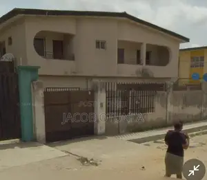 3bdrm Block of Flats in Isolo, Ago Palace for rent