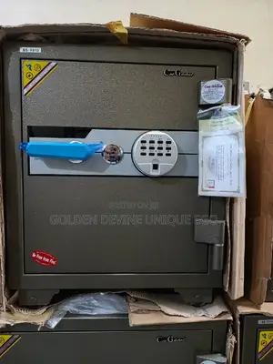 Safe And Cash Boxes