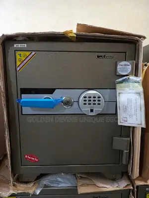 Safe And Cash Boxes