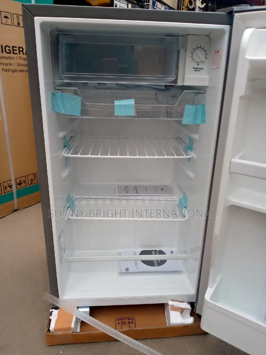 L G Table Top Fridge 92liters