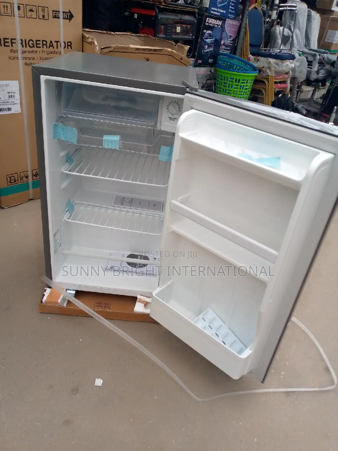 L G Table Top Fridge 92liters