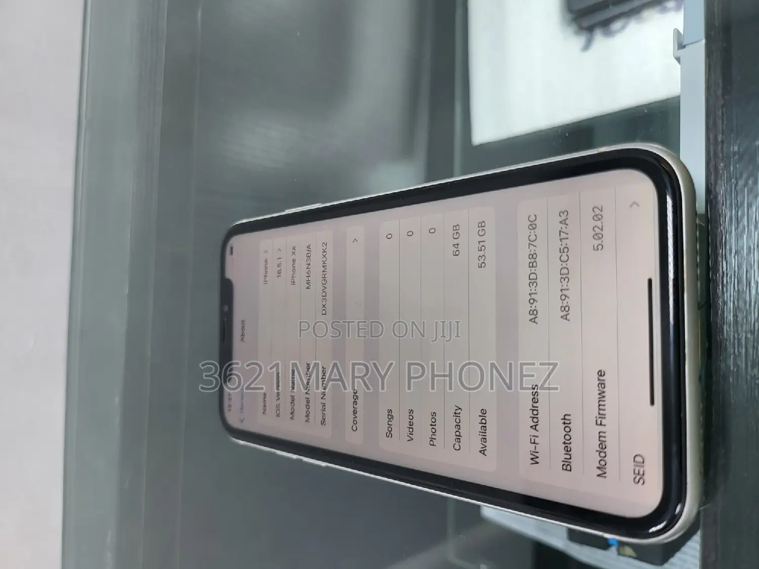 Apple iPhone XR 64 GB White