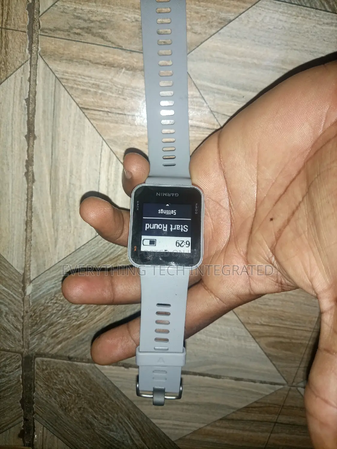 Garmin Approach S10 Golf GPS Smartwatch-Lightweight
