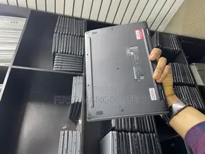 Laptop Lenovo 500e 4GB Intel SSD 32GB