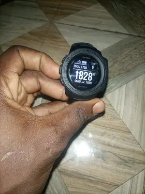 Garmin Instinct Tactical Rugged Outdoor Watch GPS Heart