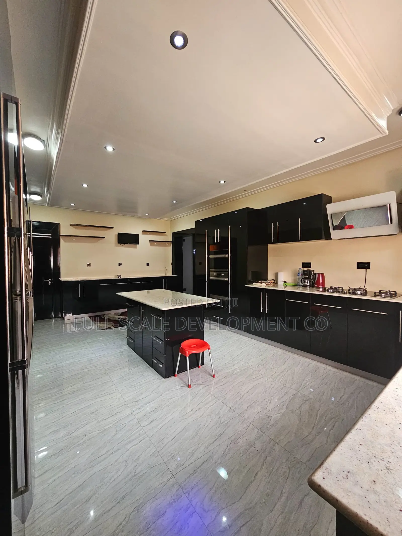 Furnished 9bdrm Mansion in Guzape District for sale