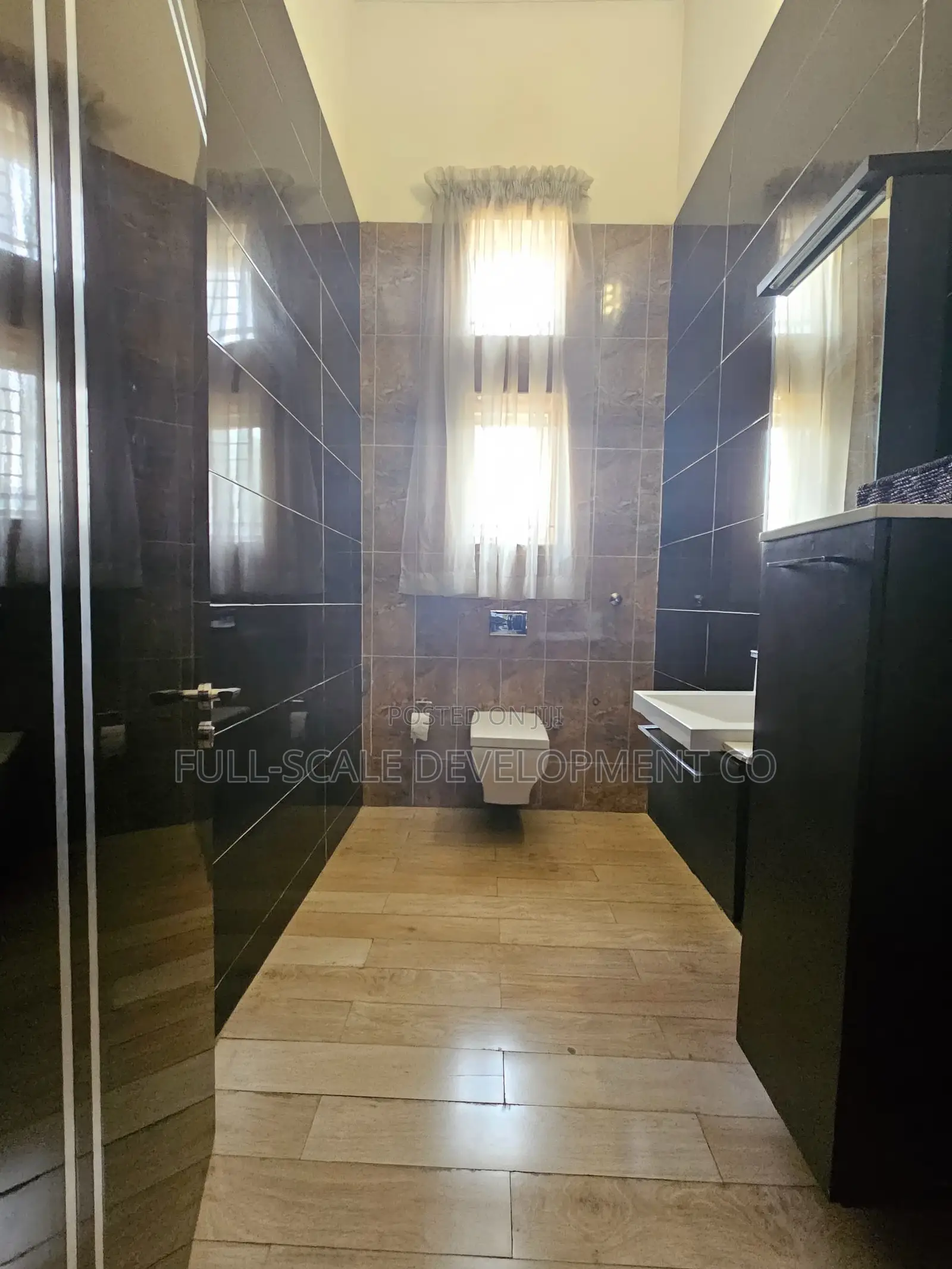 Furnished 9bdrm Mansion in Guzape District for sale