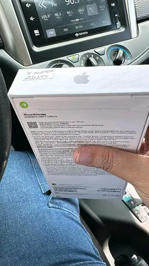 New Apple iPhone 15 Pro Max 256 GB Black