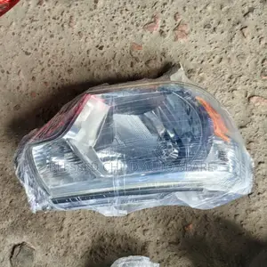 Right Headlamp Toyota Tacoma 2010