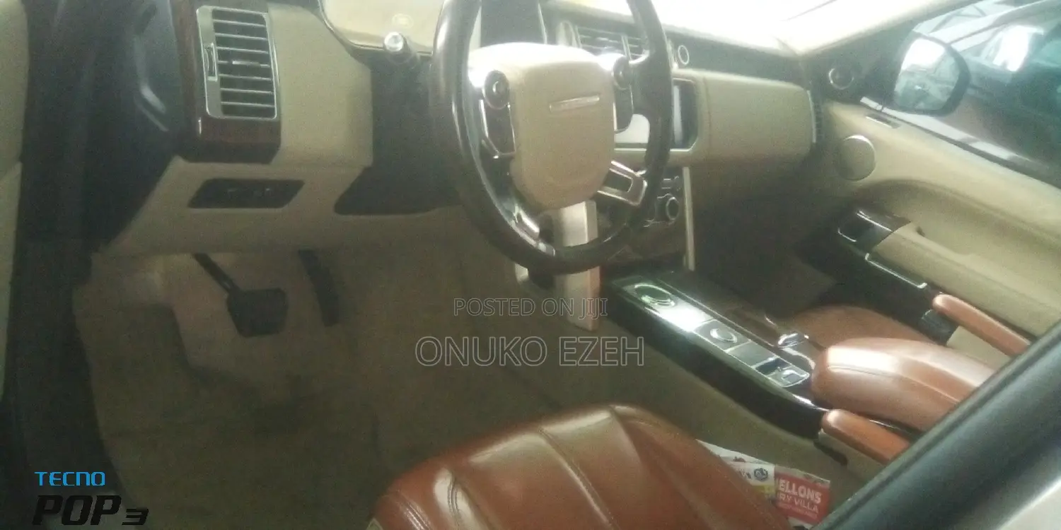 Land Rover Range Rover Vogue 2014 Gray