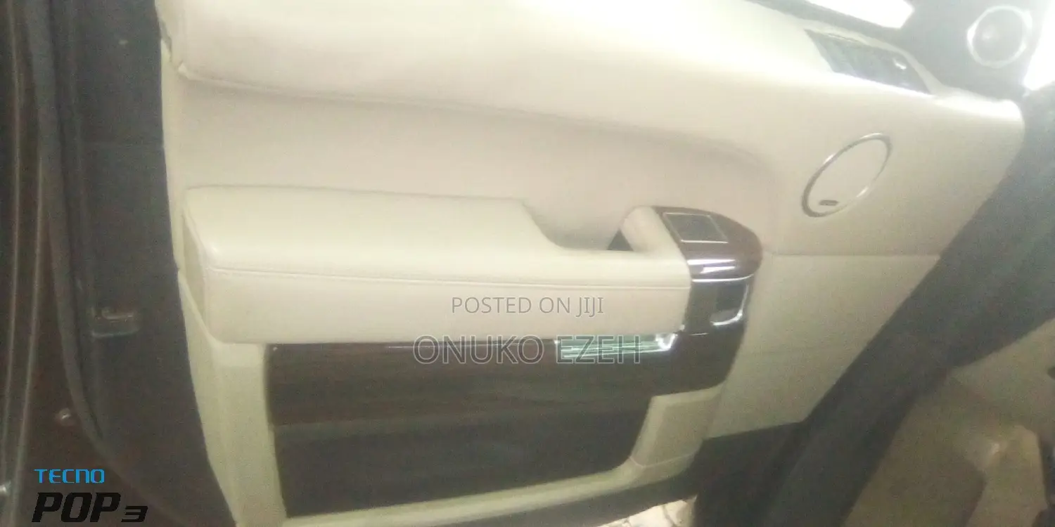 Land Rover Range Rover Vogue 2014 Gray