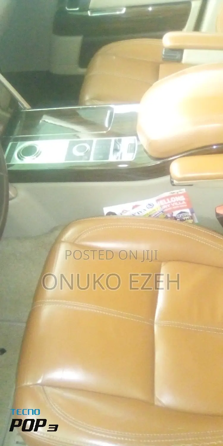 Land Rover Range Rover Vogue 2014 Gray
