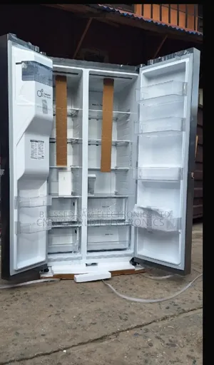 LG Inverter Fridge 674 Litre With Dispenser Ice Maker 10 Yrs