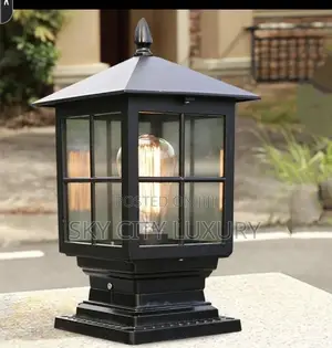 Standing Gate Lamp Light
