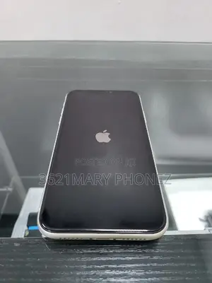 Apple iPhone XR 64 GB White