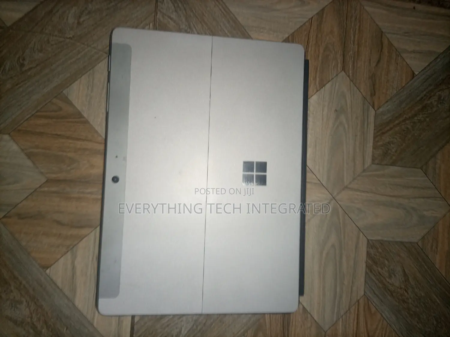 Laptop Microsoft Surface Go 8GB Intel SSD 128GB