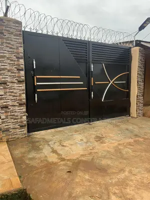 12ft Plain Gate