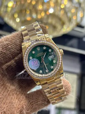 Original Rolex Oyster Date Just Green Dail Gold Chain Watch