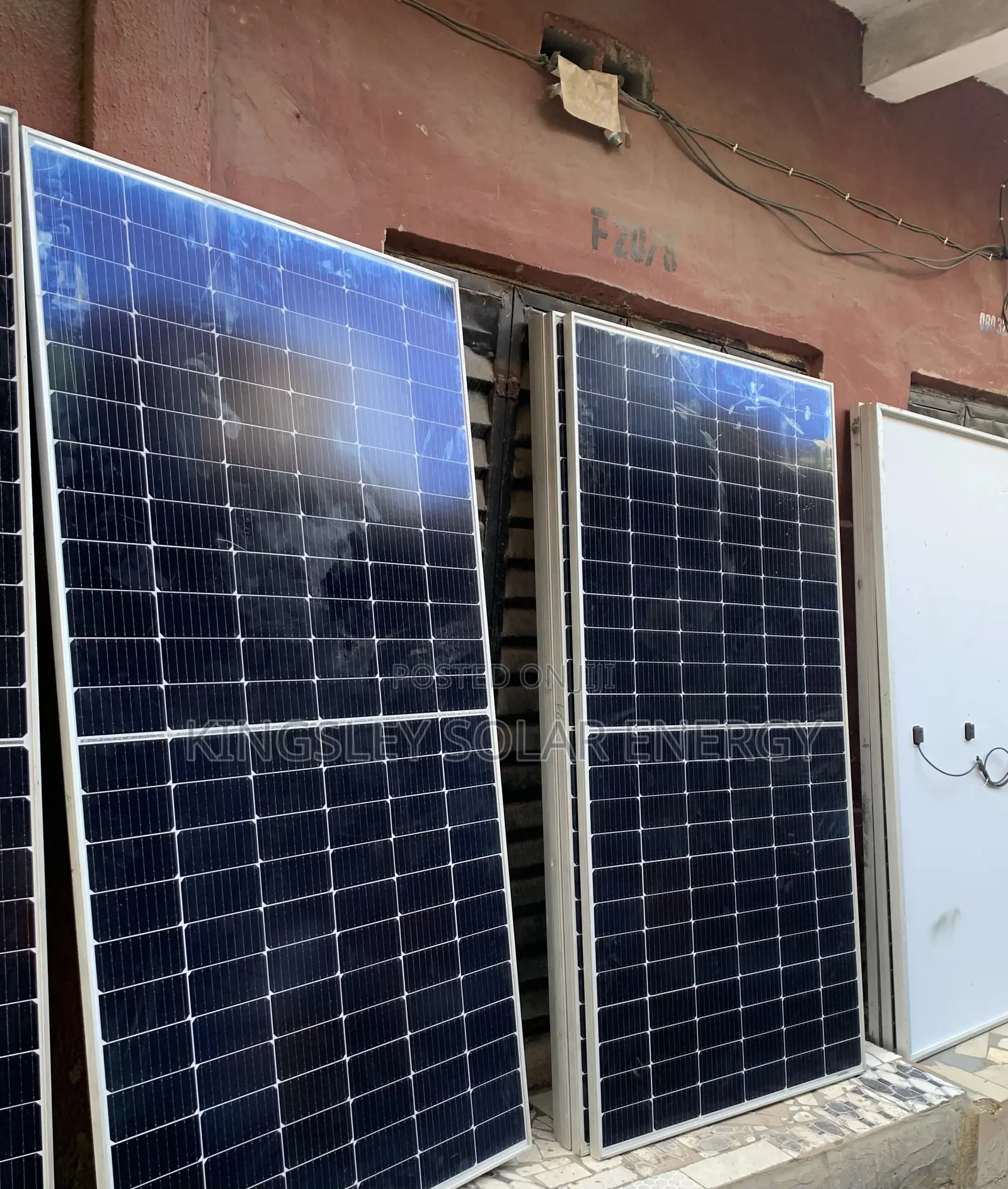 Felicity Solar Panel (Halfcut) 670watts