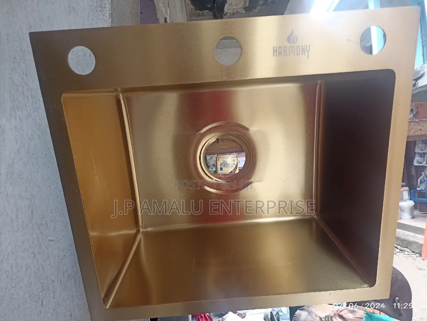 Harmony Golden Sink