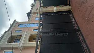 3bdrm Block of Flats in Adeniyi Jones Ikeja for rent