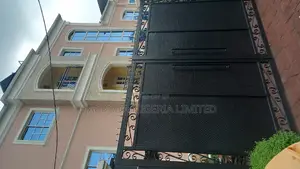 3bdrm Block of Flats in Adeniyi Jones Ikeja for rent