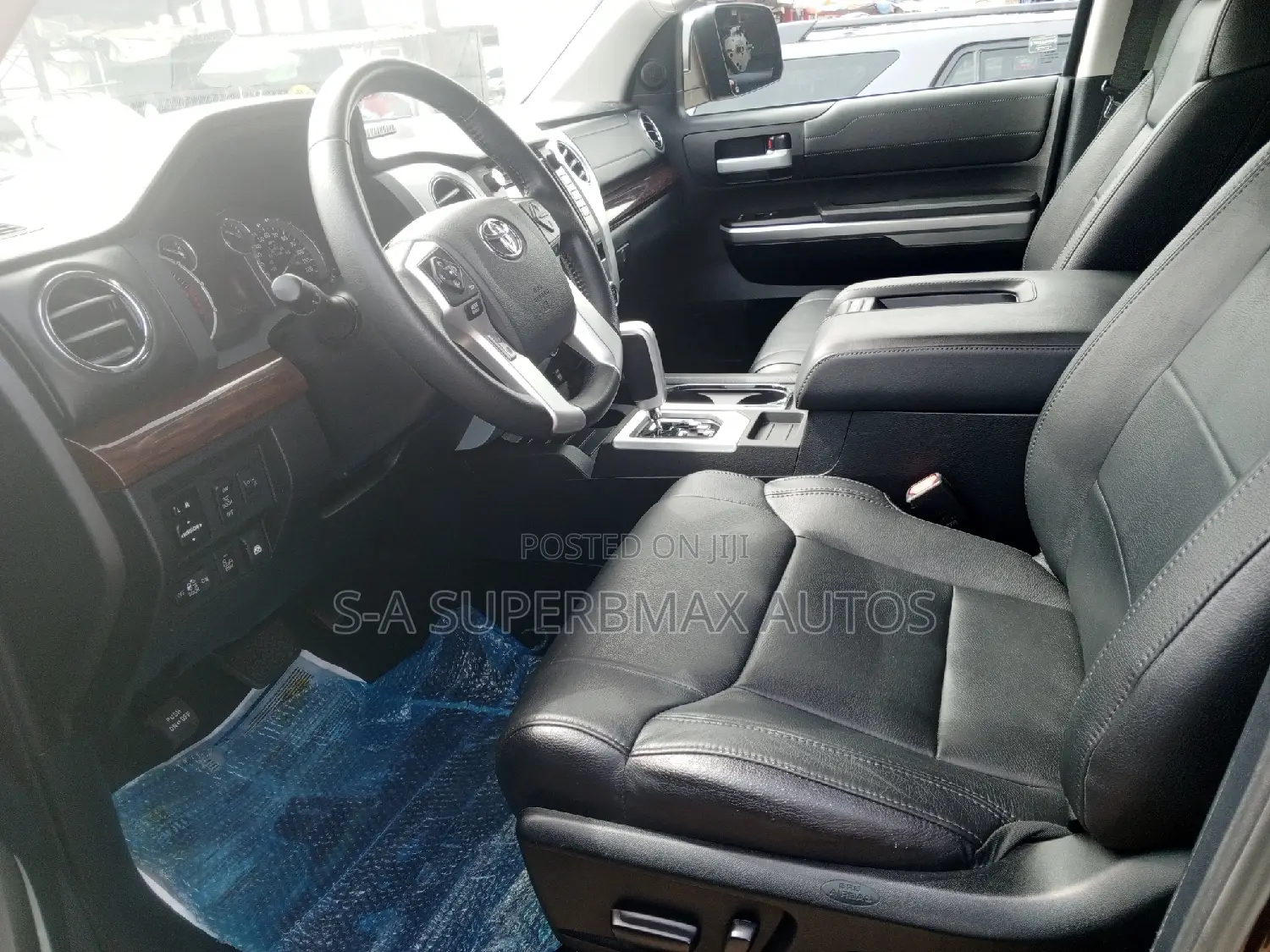 Toyota Tundra 2018 Brown
