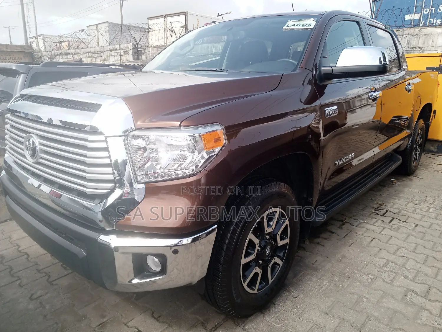 Toyota Tundra 2018 Brown