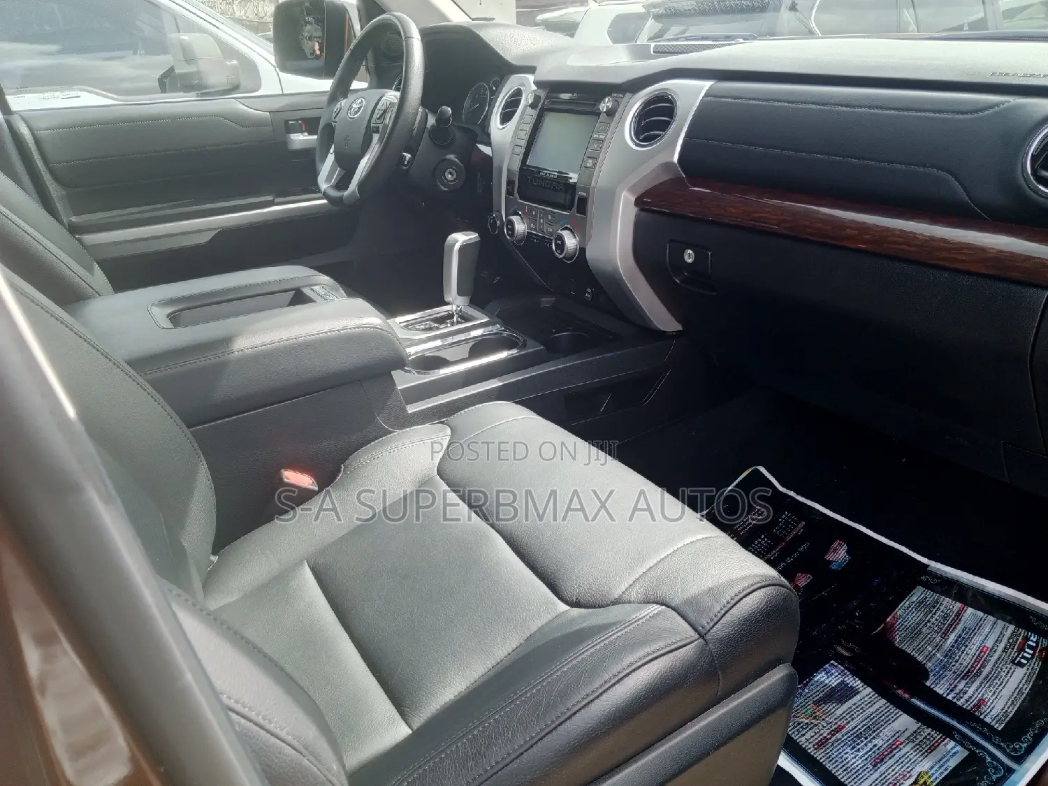 Toyota Tundra 2018 Brown