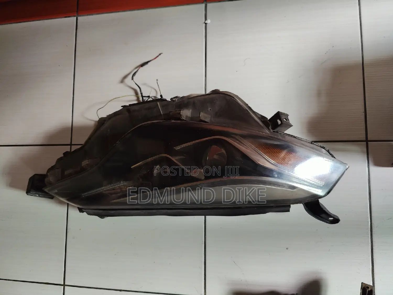 Headlight Corolla and Tail 2017