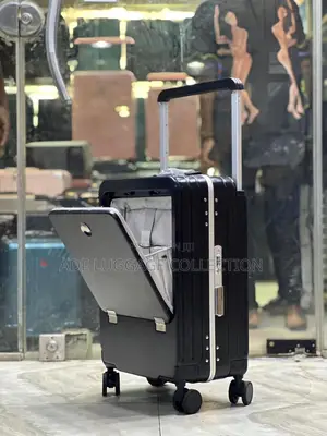 Light Aluminum Trolley With Laptop Compart With USB Charger