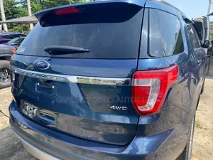 Ford Explorer 2016 Blue