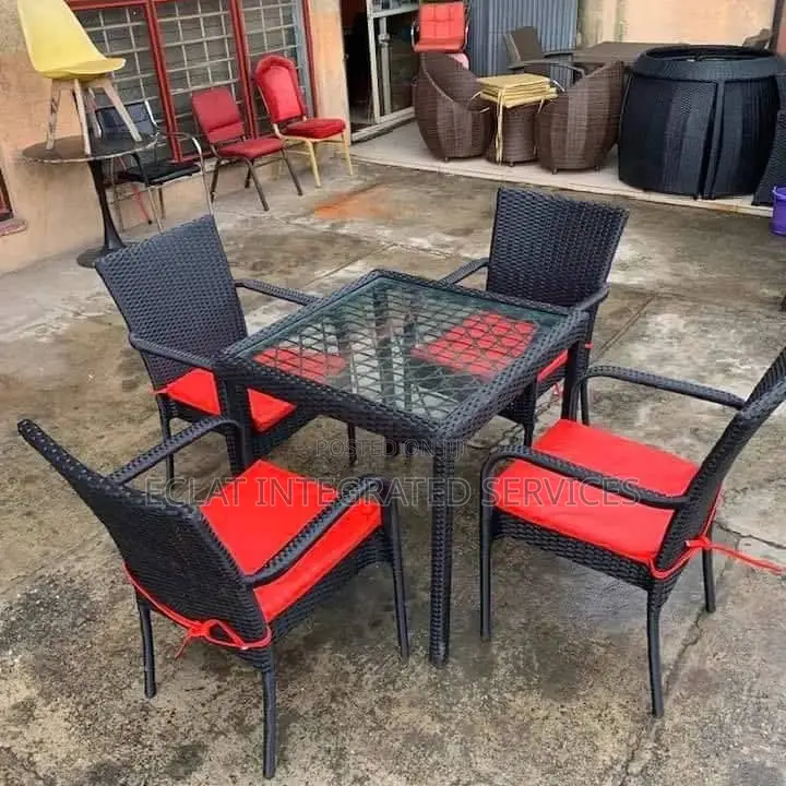 Outdoor Rattan Chairs With Tables