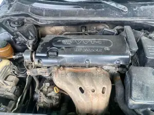 Complete Toyota Engine Camry 4 Plug 2az 2007 Model
