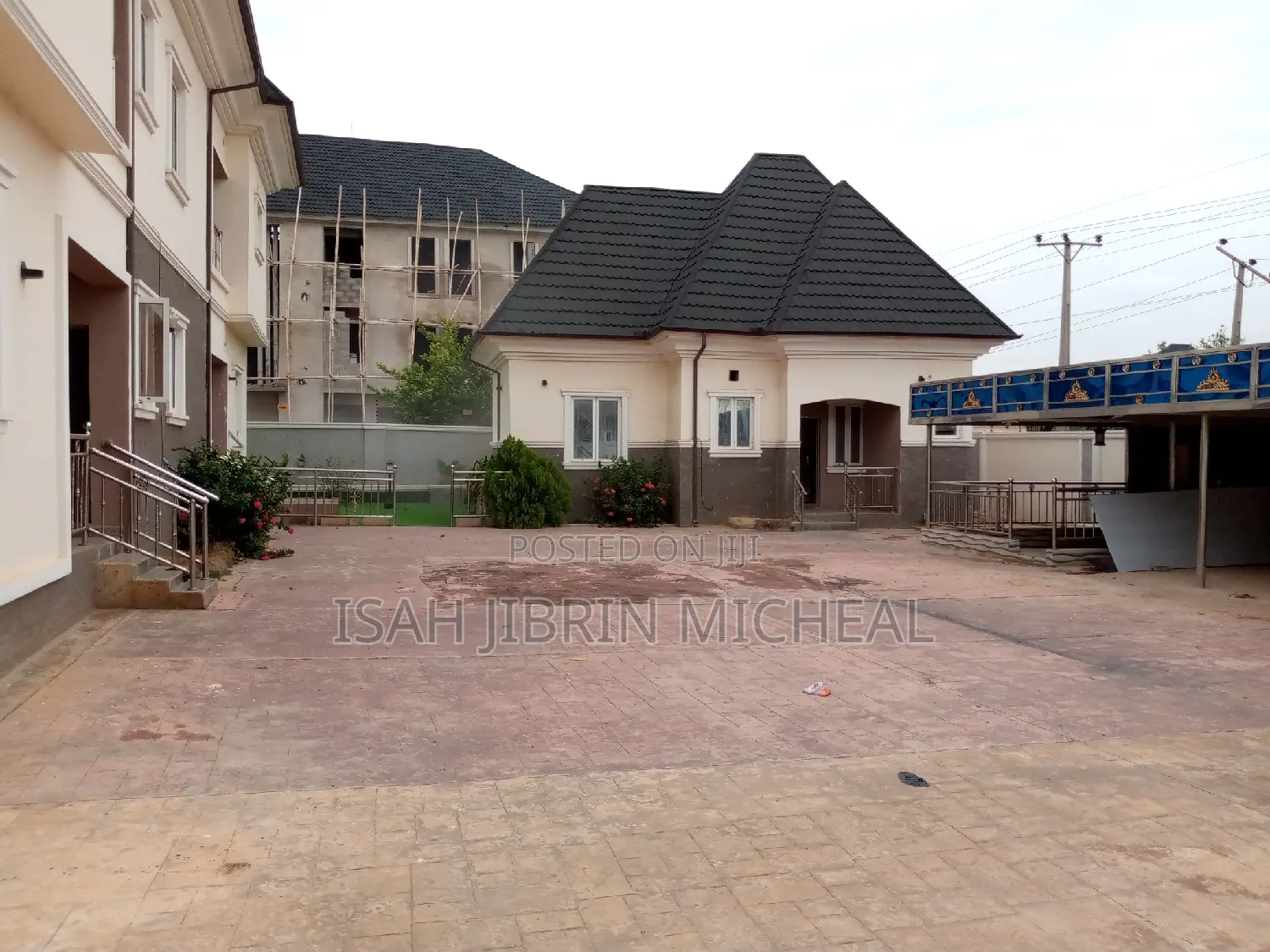 5bdrm Duplex in F01 Main Kubwa for sale