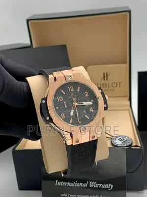 Hublot Leather° Watch° For° Men M