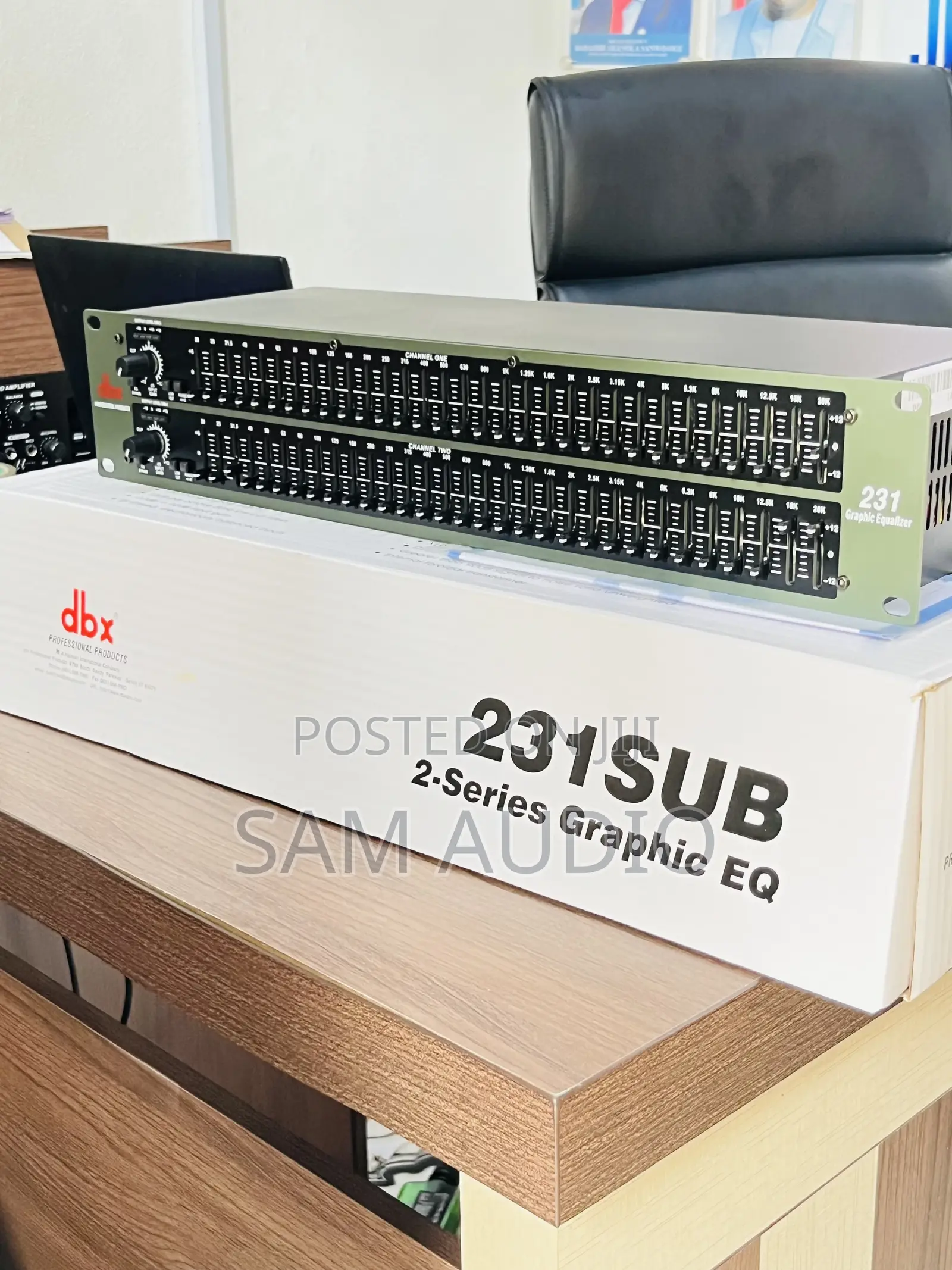 DBX Equalizer (Sub Out)