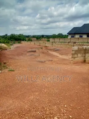 1 Plot of Land