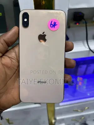 Apple iPhone XS Max 64 GB Gold