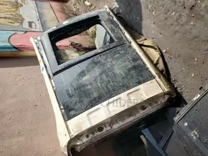 All Kinds of Mercedes Benz Roof Chassis