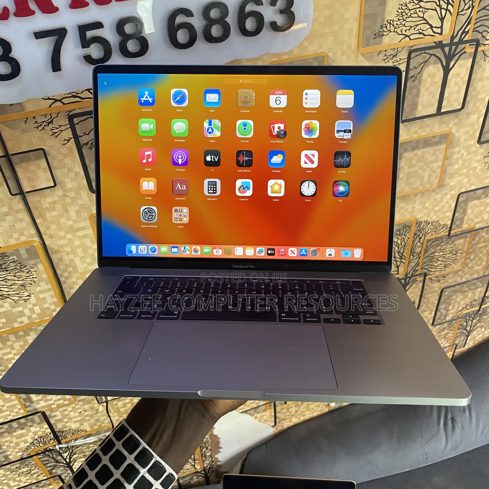 Laptop Apple MacBook Pro 2019 16GB Intel Core I9 SSD 1T