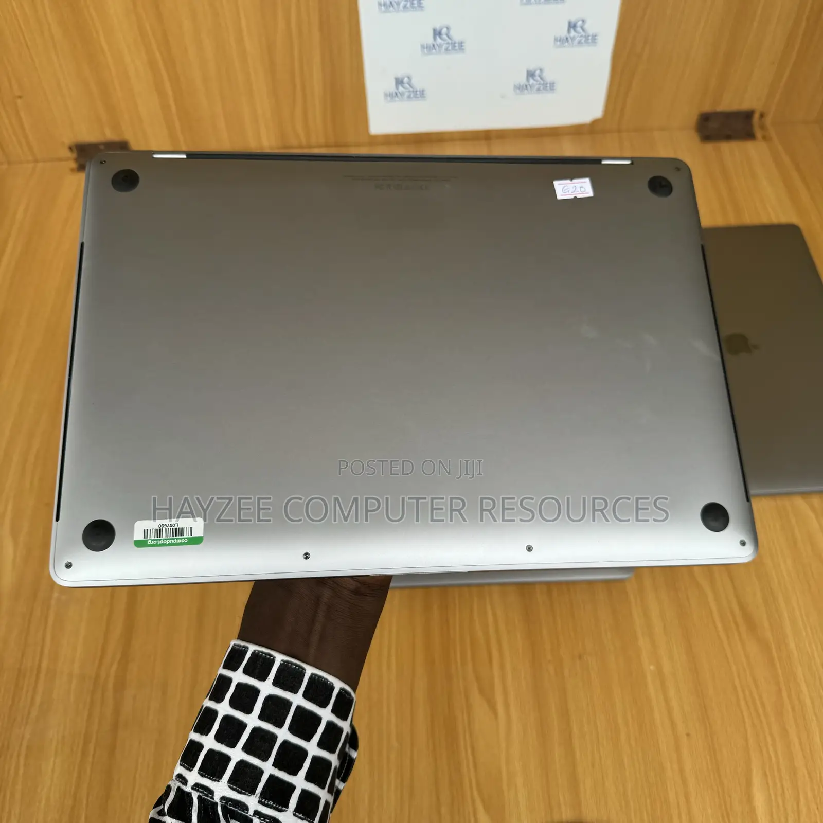 Laptop Apple MacBook Pro 2017 16GB Intel Core I7 SSD 1T