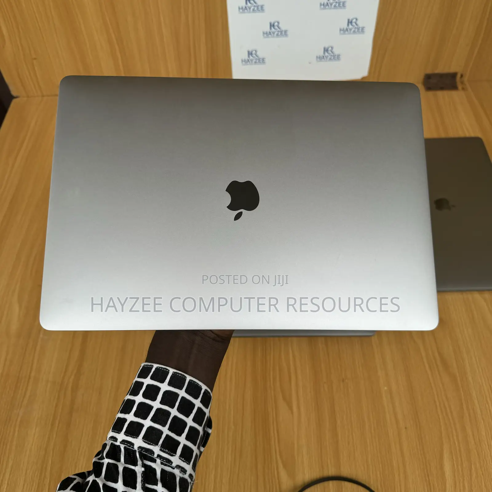 Laptop Apple MacBook Pro 2017 16GB Intel Core I7 SSD 1T