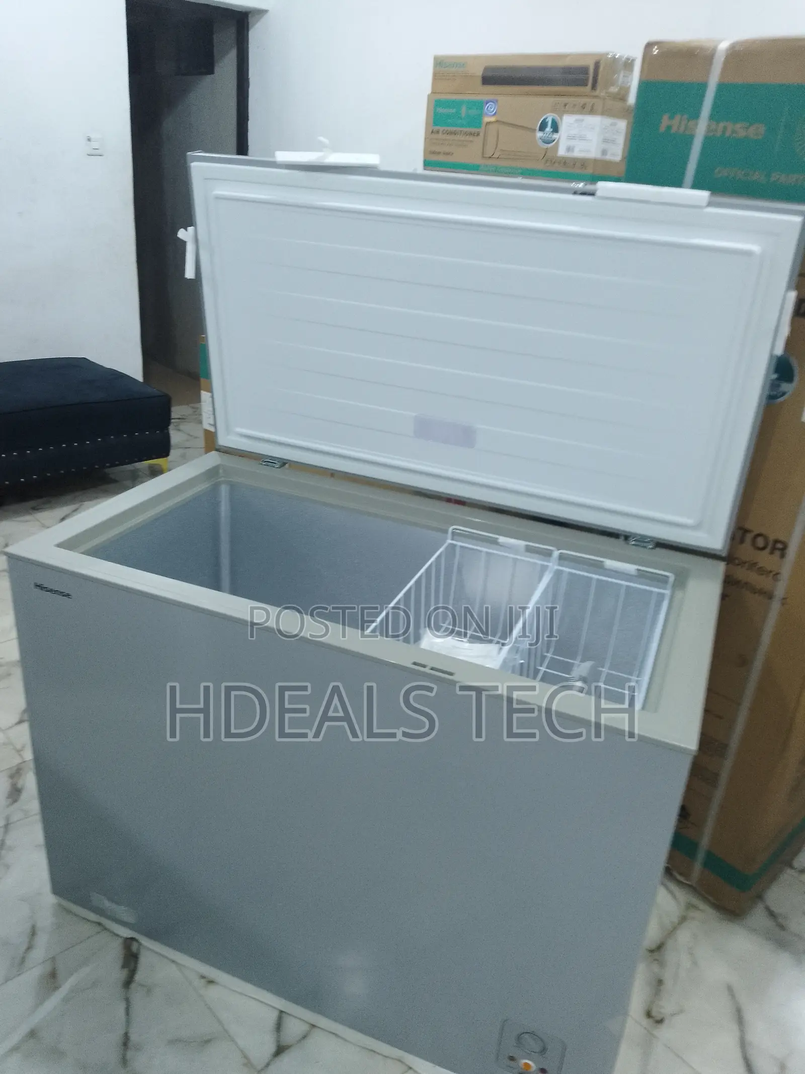Hybrid Chest Freezer 300L | HISENSE.