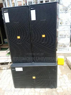Photo - Pair of JBL Full Range Speaker