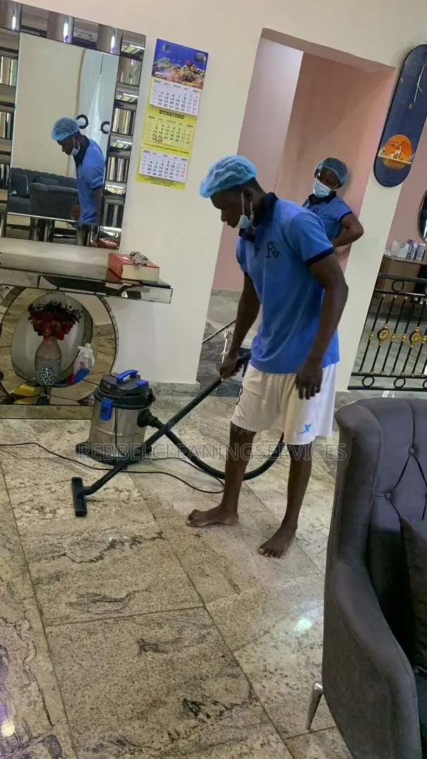 Upholstery Washing
